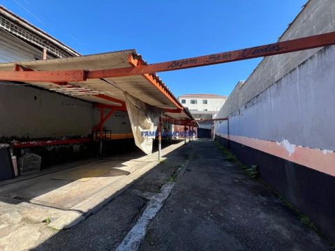 Terreno para alugar no Campo Grande em Santos SP