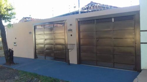 Vendo 2 casa jardim canguru aceita financiamento pelo Banco 