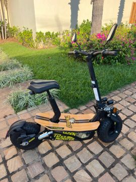 Vendo e só vendo 03 Patinetes Scooter Elétrico