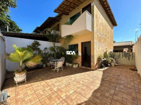 Casa com 2 Quartos à Venda, Santa Amelia