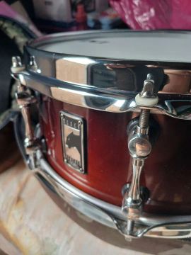 Caixa black panther 12x5.5 
