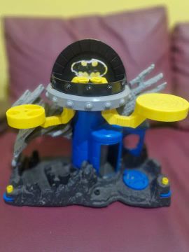Caverna do Batman - Brinquedo Infantil