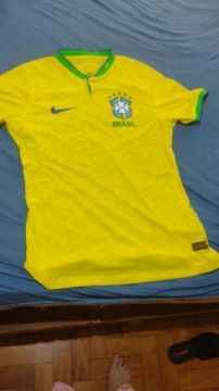 Camiseta Brasil - Oficial - Tamanho G