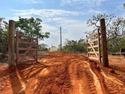 Serra do Cipó lotes de 1.100 financiamento próprio. 