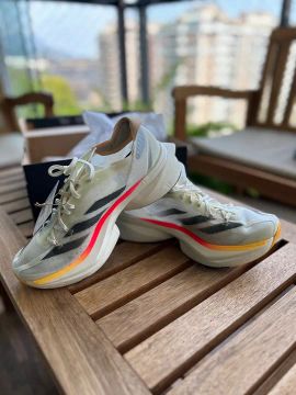 Adidas Adizero Adios Pro 3 - Tênis de corrida