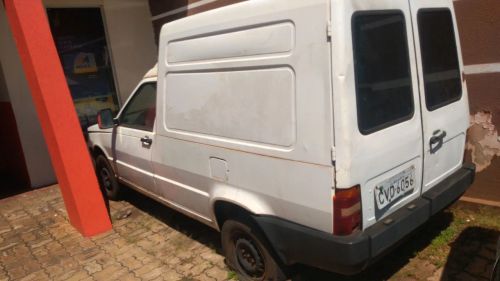 Fiat Fiorino branca usada