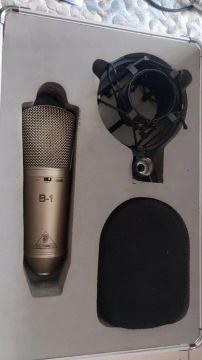 Microfone Condensador B12 Behringer 