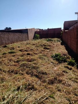 Terreno 10x30 Bairro Itamaracá 