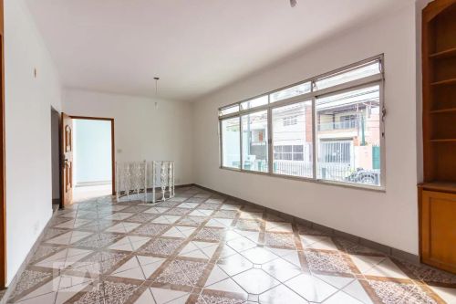 Casa à Venda - Centro, 3 Quartos, 280 m2