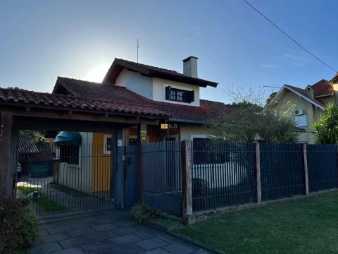 CANELA - Casa Padrão - Remanso
