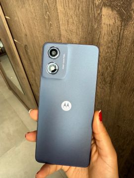 Moto g04s