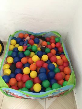 Piscina de Bolinhas Dobrável, Bolinhas e Tatame com Alfabeto Encaixável