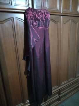 Vestido Longo Bordô - Perfeito para Ocasiões Especiais