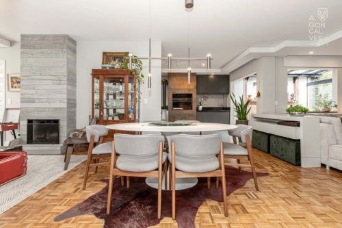 Casa Térrea em Condomínio, 04 Quartos, 04 Vagas, Churrasqueira, Santa Felicidade, Curitiba