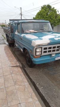 F4000 1978 Emplacada