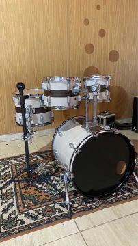 Bateria MICHAEL reduzida.