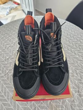 TÊNIS SK8-HI MTE BLACK NOVO 39
