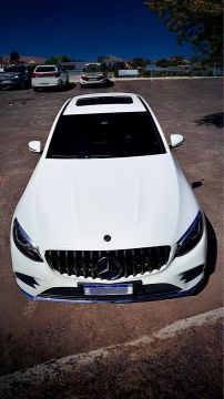 VENDO GLC 250 COUPÉ COM KIT AMG LACRADA