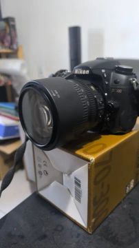 Camera nikon D7.000 semi nova em perfeito estado aceito cartão até 12×