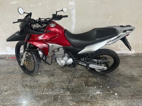 Xre 300 2015