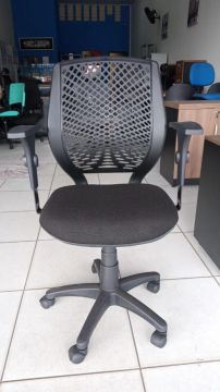 cadeira simples para seu escritório ou home office a pronta entrega 
