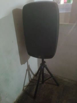 Caixa de Som Amplificada