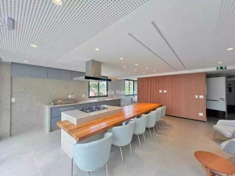 Apartamento á venda no bairro Serra