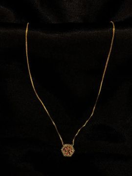Colar Hexagonal Cravejado - Banhado a Ouro, Moderno e Elegante