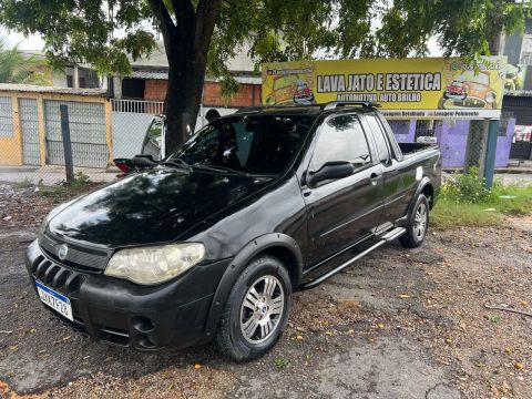 FIAT STRADA 2004 Usados e Novos