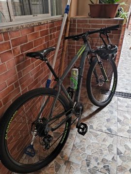 Bicicleta Mountain Bike Aro 29
