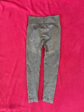 Legging cinza - Sem costura - Tamanho M