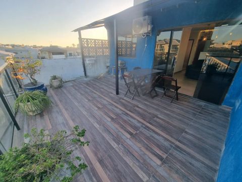 Imóvel para aluguel com 70 metros quadrados com 2 quartos em Centro - São Pedro da Aldeia 