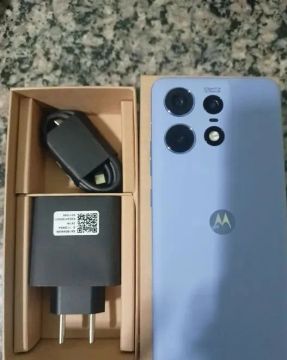 Motorola Edge 50 Pro - Troco por iPhone 