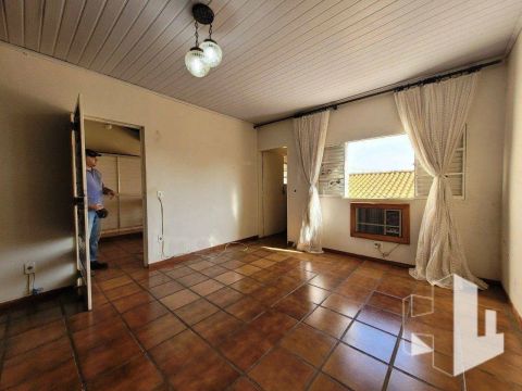 Casa com 3 dormitórios, 180 m² - venda por R$ 290.000,00 ou aluguel por R$ 1.800,00/mês - 