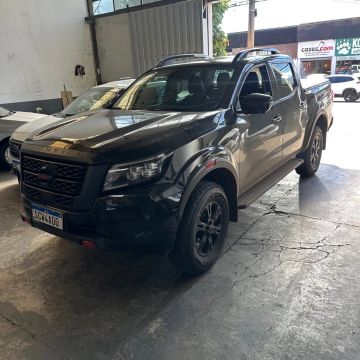 Frontier PRO4X 2.3 Bi Turbo Diesel 4x4 Aut 2023 Teto Solar + Multimidia