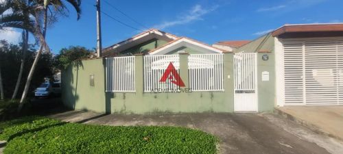 Casa para locação, 236m², 3 dormitórios,Jardim Santa Maria, Jacareí.