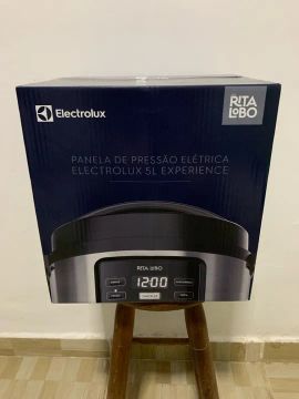 Panela de Pressão Elétrica Electrolux 5L Experience Rita Lobo