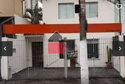 Excelente Sobrado Comercial para Locação com 145mts de área útil em ótima localização-Mira
