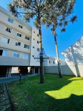 Vende-se lindo apartamento de 2 quartos, com lindo acabamento e móveis planejados no bairr