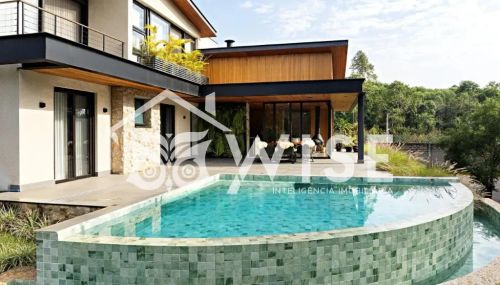 Casa de 390m² no condomínio Terras de São Lucas - De R$ 4.100.000,00 por R$ 3.950.000,00