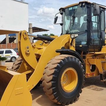 Pá carregadeira Caterpillar 924k ano 2015