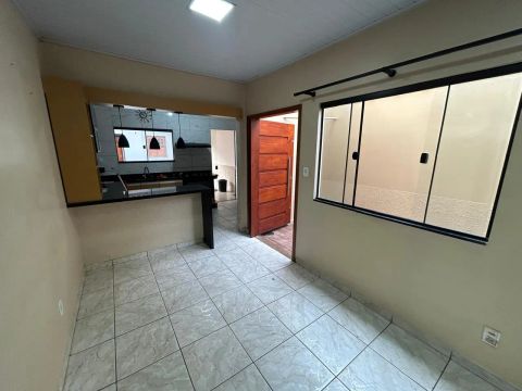 ALUGA-SE - EDSON CADAXO 4 quartos