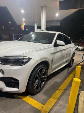 BMW X6 M 4.4 V8 Biturbo