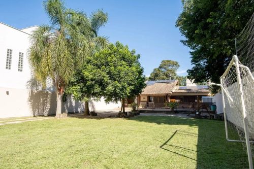 Casa à venda no bairro Las Acácias, Pelotas/RS  143m² úteis, 600m² total, 3 dormitórios, 1