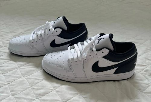 Tênis Nike Air Jordan 1 Low Branco e Preto