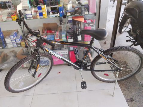 Bicicleta aro 26 Cairu R$400,00