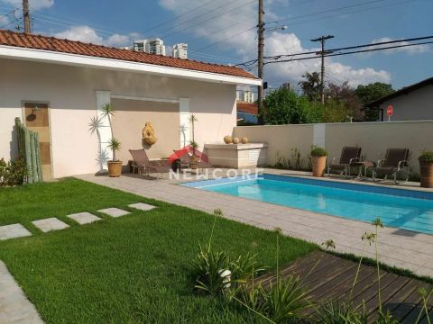 Casa de condomínio em Rua Ceramista Roberto Weiss - Jardim das Colinas - São José dos Camp