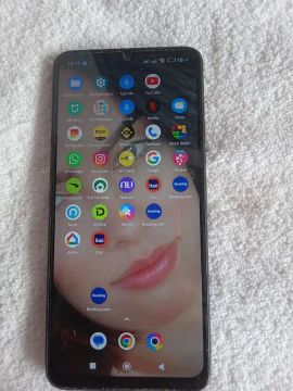Smartphone Xiaomi Poco X3 Pro 8GB RAM 256GB - Tela AMOLED
