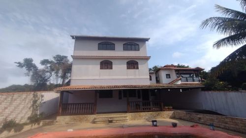 Rediência ampla em itáuna - Saquarema - Ideal para hostel, pousada, temporada etc! Rgi e d