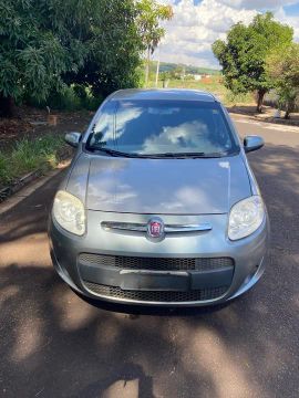 Fiat Palio Attractive 2015